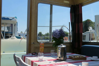 Location Péniche JEANNEAU Eau Claire 1130 Sablé-sur-Sarthe