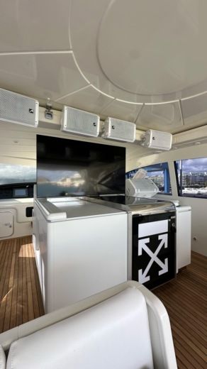 Motor Yacht Overmarine MANGUSTA 72 boat plan