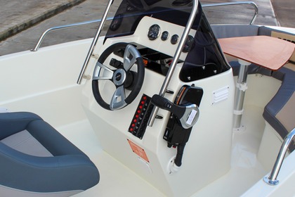 Location Bateau sans permis  Octopus Octopus 470 Manilva