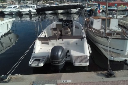 Verhuur Motorboot Jeanneau CAP CAMARAT 6.50 OPEN Cavalaire-sur-Mer