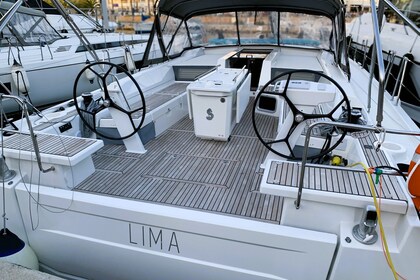 Verhuur Zeilboot Beneteau Oceanis 51.1 Cala d'Or