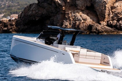 Charter Motorboat Pardo 38 Cannes