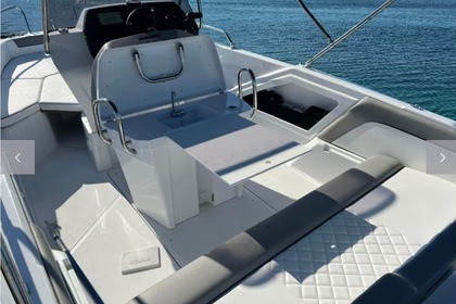Hire Motorboat Salpa Sunsix Villeneuve-Loubet