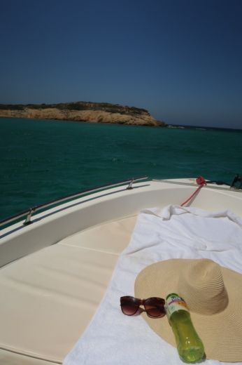 Parikiá Without license Nikita SEAROVER 470 alt tag text