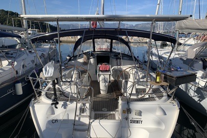 Hire Sailboat Jeanneau Sun Odyssey 43 Saint-Mandrier-sur-Mer