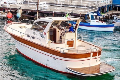 Rental Motorboat APREAMARE SEMICABINATO Positano