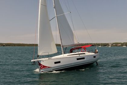Miete Segelboot Bénéteau Oceanis 40.1 Pomer