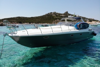 Noleggio Barca a motore MANO MARINE 38.50 San Vincenzo