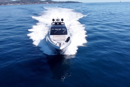 Noleggio Yacht a motore Overmarine Mangusta 72 Saint-Tropez