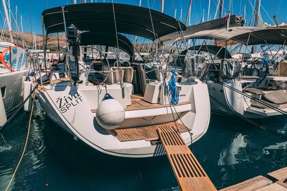 Czarter Jacht żaglowy Jeanneau Sun Odyssey 49 Trogir