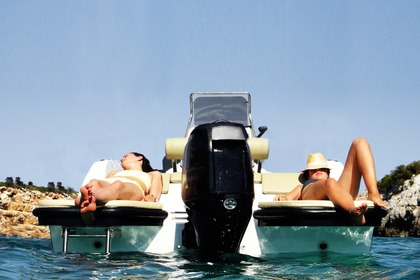 Rental Boat without license  V2 BOATS 5.0 Roda de Berà