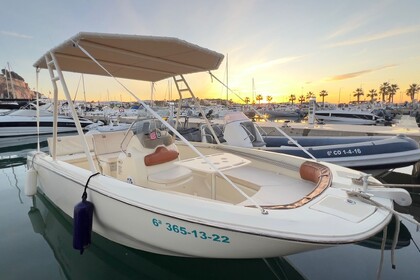 Charter Motorboat Capoforte Invictus fx190 Xàbia