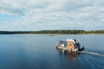 Charter Houseboat Nautilus Nautino Maxi Mecklenburgische Seenplatte