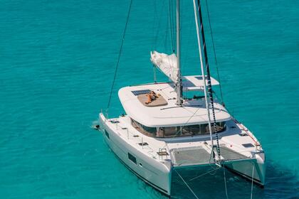 Location Catamaran Lagoon-Bénéteau Lagoon 42 - 3 + 1 cab. Saint-Raphaël
