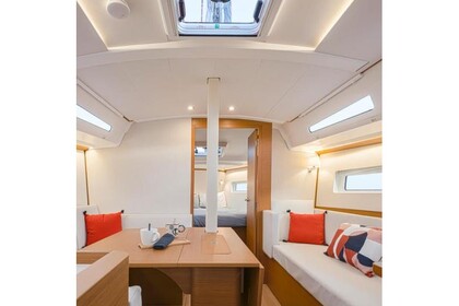 Hyra båt Segelbåt  Sun Odyssey 380 Rhodos