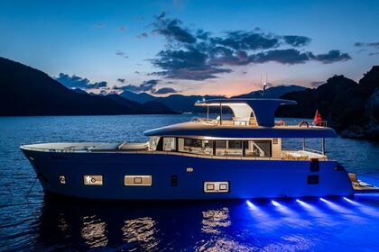 Чартер Моторная яхта Up to Date 2024 Мугла