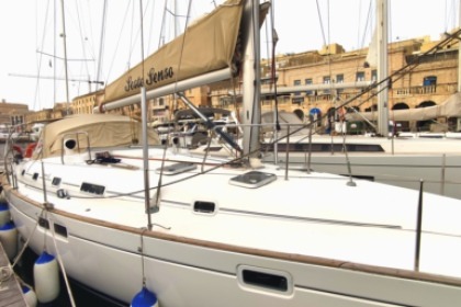 Miete Motorboot Beneteau Oceanis 461 Vittoriosa