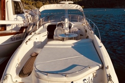 Location Bateau à moteur Cranchi CSL 28 Marseille