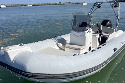 Charter RIB Capelli Capelli Tempest 625 Portimão