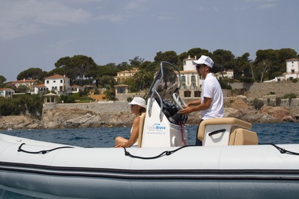 Alquiler Lancha Bombard 700 sunrider Playa de Aro