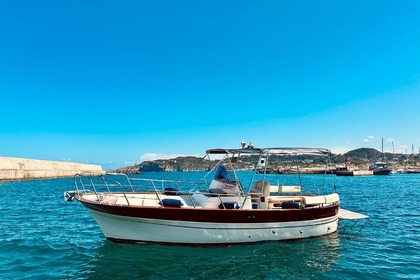 Hire Motorboat Fratelli Aprea 7,50 Fratelli Aprea 7,50 Forio