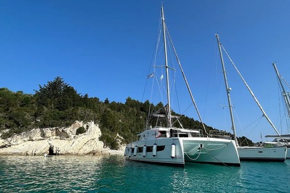 Charter Catamaran  Bali 4.4 Lefkada