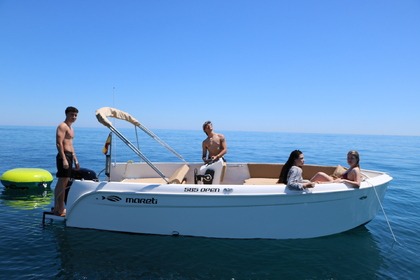 Location Bateau à moteur Mareti 585 Mataró