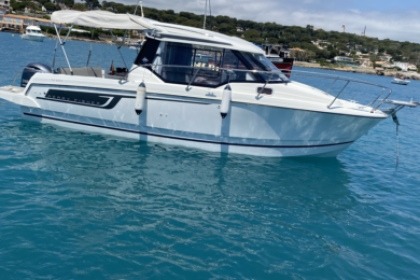 Hire Motorboat Jeanneau Merry Fisher 795 Antibes