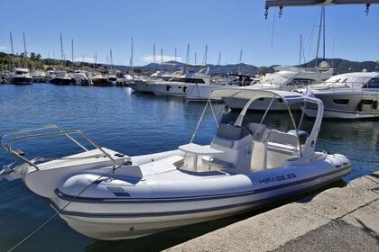 Charter RIB Universal Marine Business MIRAGE 23 Saint-Cyr-sur-Mer