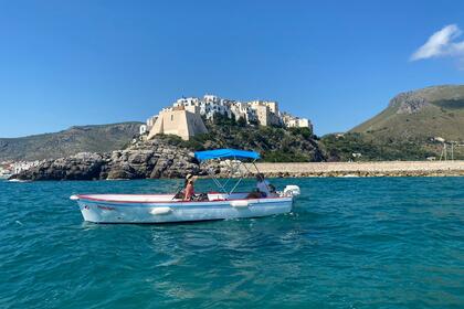 Hire Boat without licence  Lancia Positano 