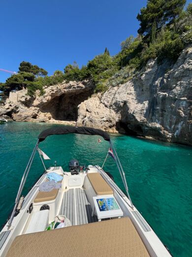 Dubrovnik Without license The Ultimate Luxury private sundeck boat without skipper - No license alt tag text