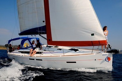 Charter Sailboat Sunsail 41 Procida