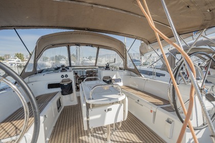 Hyra båt Segelbåt Jeanneau Sun Odyssey 519 Parikia