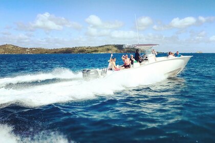 Rental Motorboat Cape Horn 32 centre console Charlotte Amalie