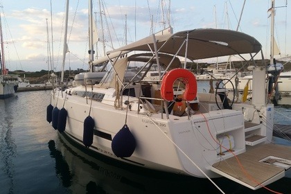 Rental Sailboat  Dufour 390 Nea Peramos