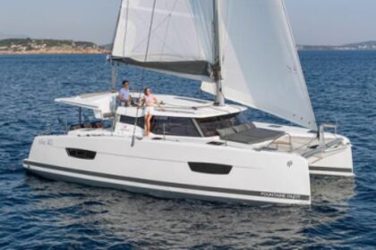 Charter Catamaran Fountaine Pajot Isla 40 Portimão