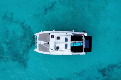 Alquiler Velero Custom 30 Cancún