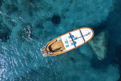 Noleggio Barca a motore Fratelli Aprea Fratelli aprea 7.80 Capri