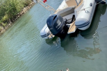 Aluguel Semi Rígido Capelli Capelli Tempest 650 Carnon