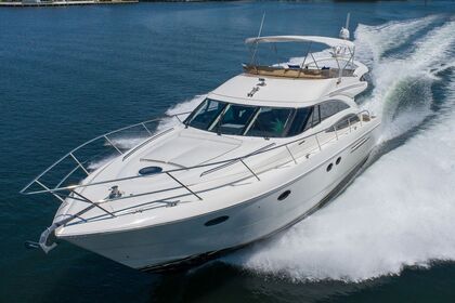 Hire Motor yacht Princess 2020 Dubai Marina