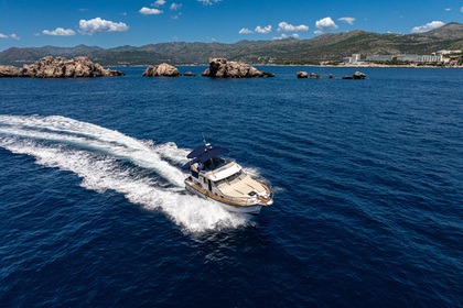 Miete Motorboot Nimbus 380 Commander Dubrovnik