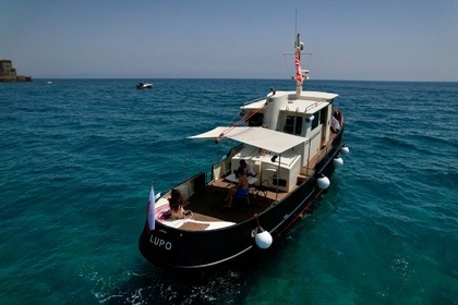 Miete Motorboot CUSTOM RIMORCHIATORE D'EPOCA 15 METRI Golfo Aranci