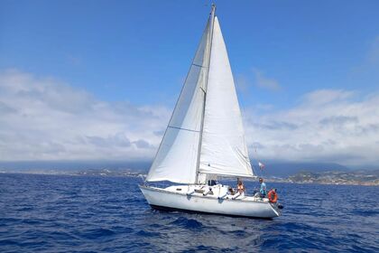 Hire Sailboat C&C C&C 29 San Lorenzo al Mare