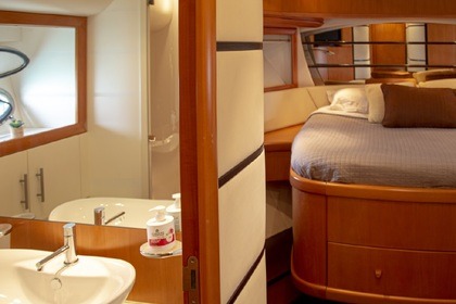 Noleggio Yacht a motore PERSHING 76 Portofino