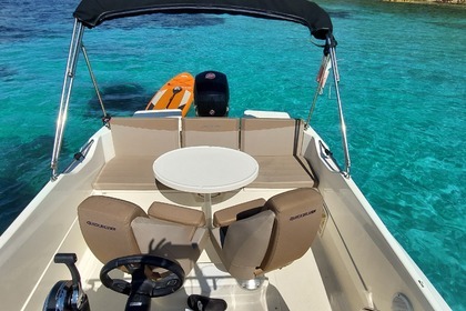 Ενοικίαση Μηχανοκίνητο σκάφος Quicksilver Activ 675 Open Μαντελιέ-λα-Ναπούλ