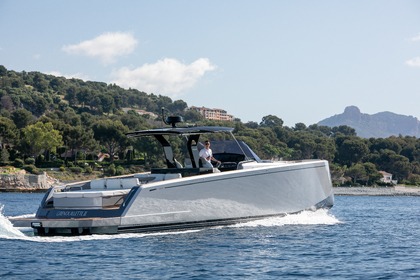 Miete Motorboot Pardo 43 Saint-Tropez