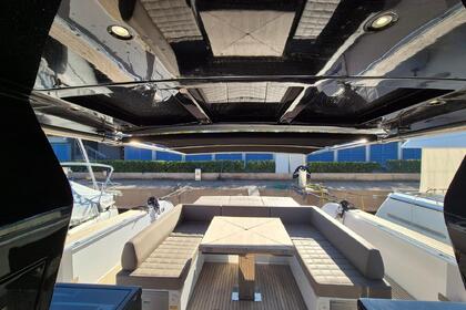 Noleggio Barca a motore CANTIRI DEL PARDO PARDO P50 Torre Annunziata