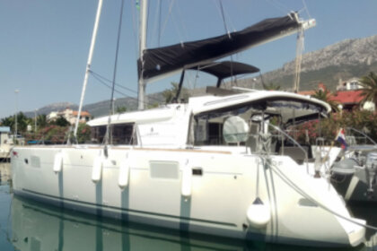 Verhuur Catamaran Lagoon Lagoon 450 F Kaštel Gomilica