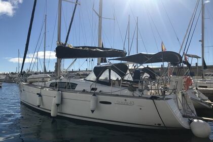 Miete Segelboot BAVARIA OCEANIS 43 Palma de Mallorca