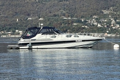 Noleggio Yacht a motore Pershing Pershing 40 Sesto Calende